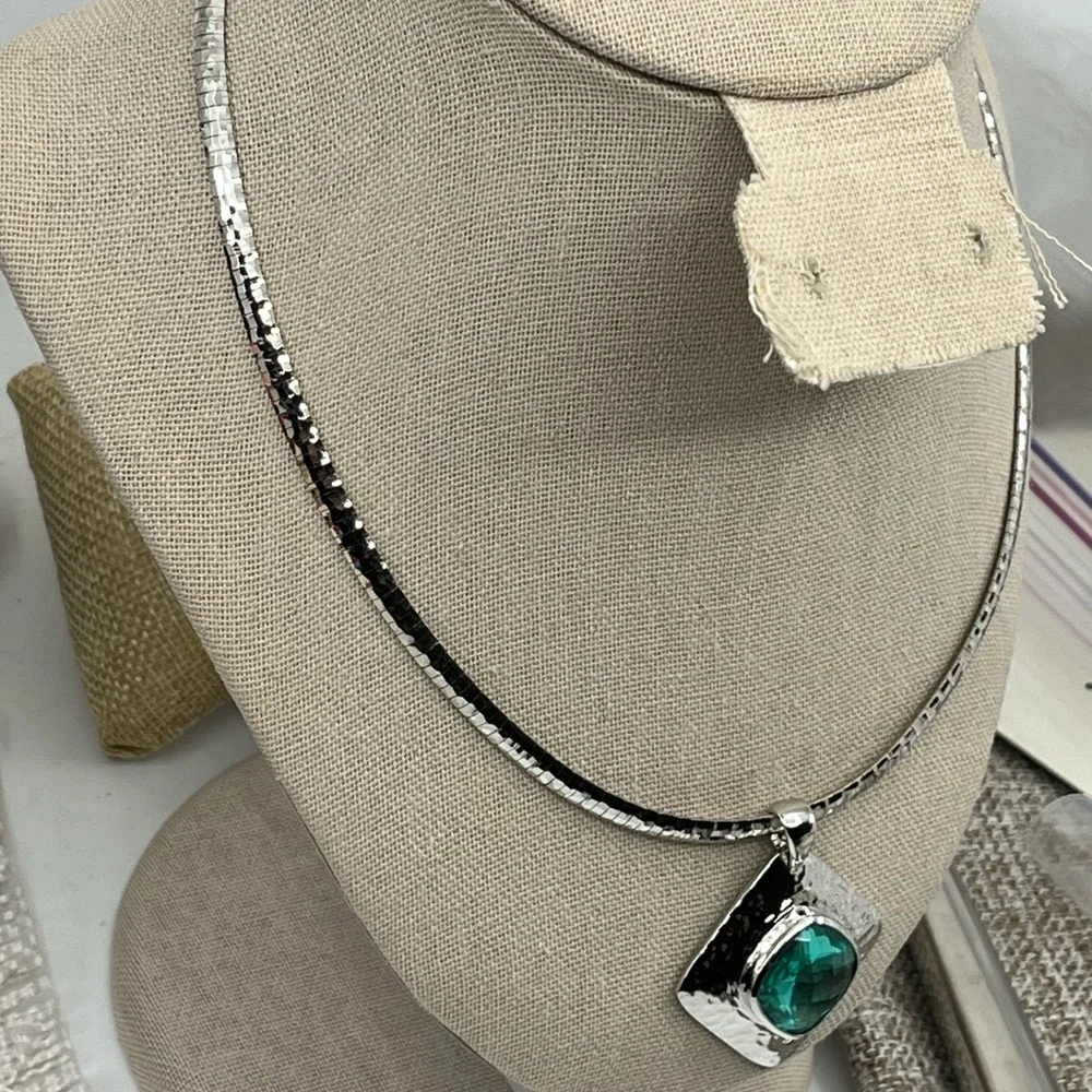925 Italy Platinum Over Sterling Silver Hammered Pendant Necklace – 26.2g - Picture 14 of 17